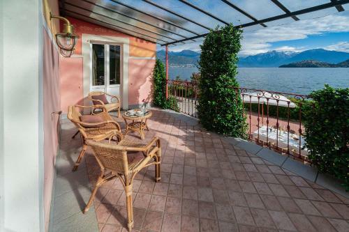 Menaggio Villa Sleeps 14 Pool Air Con Wifi