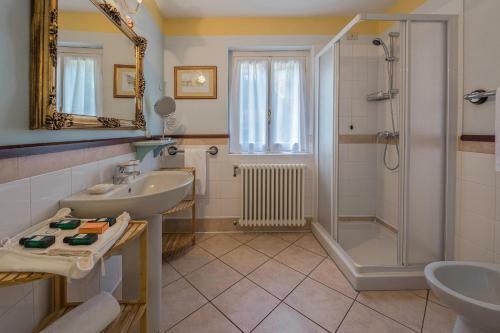 Menaggio Villa Sleeps 14 Pool Air Con Wifi