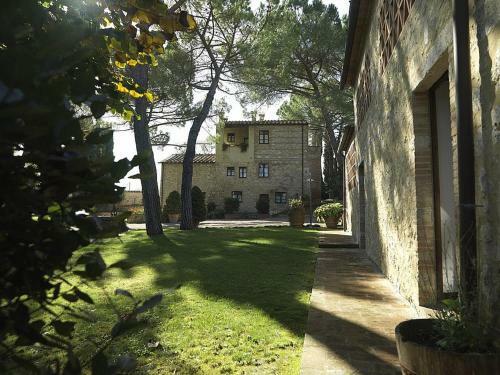 Colle Di Val D'elsa Villa Sleeps 6 Pool