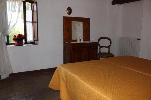 Colle Di Val D'elsa Villa Sleeps 6 Pool
