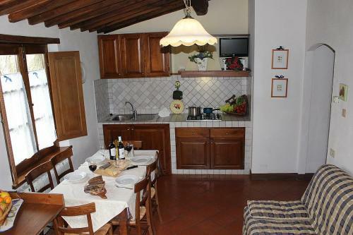 Colle Di Val D'elsa Villa Sleeps 6 Pool