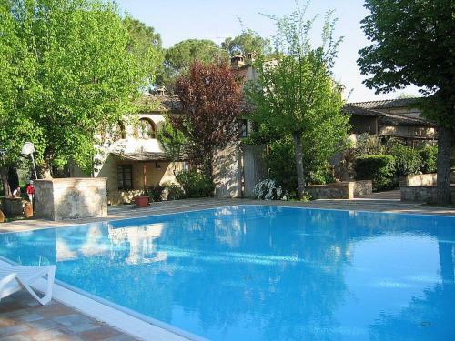 Colle Di Val D'elsa Villa Sleeps 4 Pool
