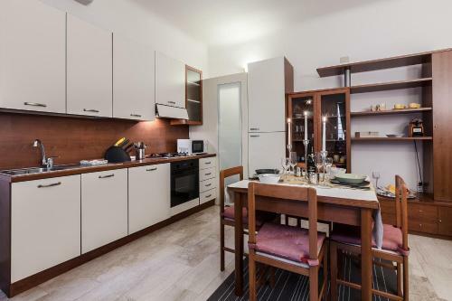 Baires Apartment