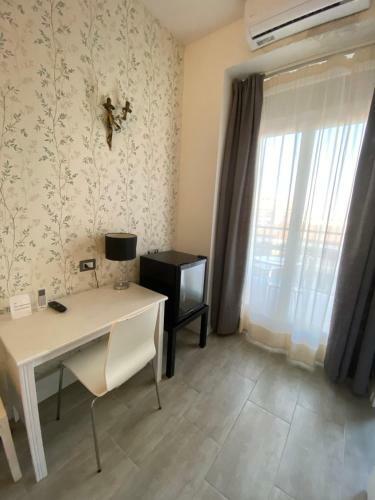 Hostal Corso Italia Rooms
