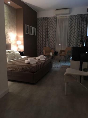 Hostal Corso Italia Rooms