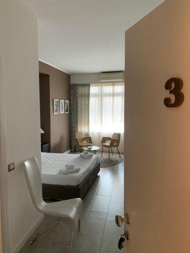 Hostal Corso Italia Rooms
