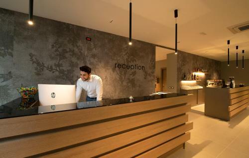 Hotel H21