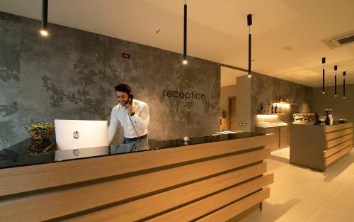 Hotel H21