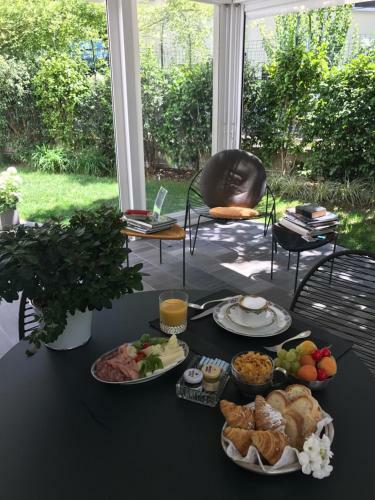 Bed & Breakfast Conti Guest House