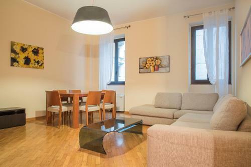 Apartamento Easyhomes - San Babila Corridoni