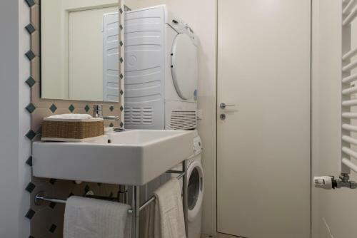 Mila Apartments Via Savona