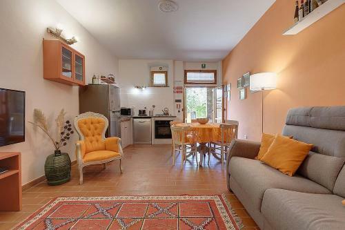Sieci Villa Sleeps 5 Pool Wifi