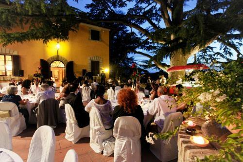 Molezzano Villa Sleeps 23 Pool Air Con Wifi