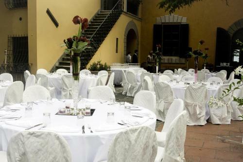 Molezzano Villa Sleeps 23 Pool Air Con Wifi
