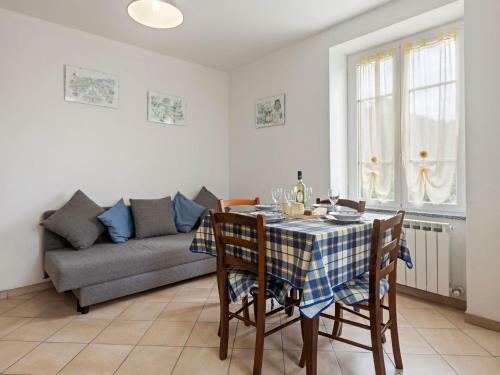 Simplistic Holiday Home In Moneglia With Garden