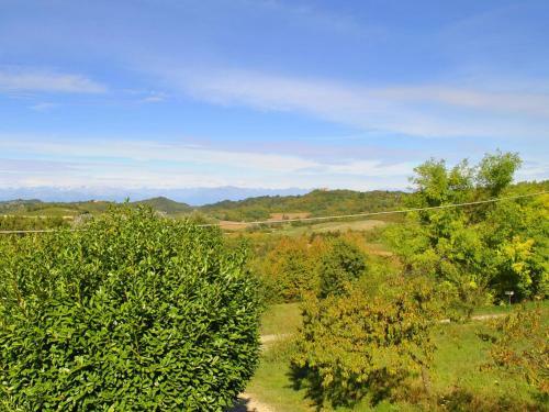 Delightful Holiday Home In Moncucco Torinese With Balcony