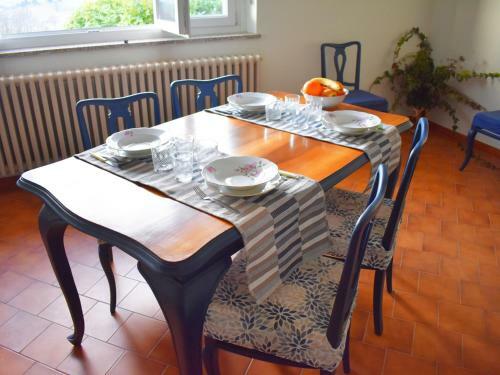 Delightful Holiday Home In Moncucco Torinese With Balcony