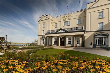 Grand Hotel