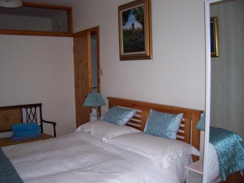 Bed & Breakfast An Caladh Gearr Thatch Cottage