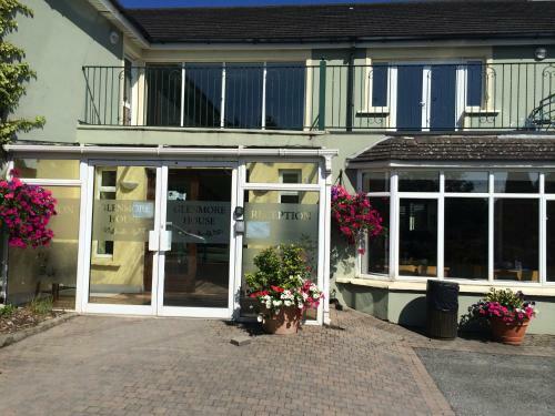 Hostal Glenmore House