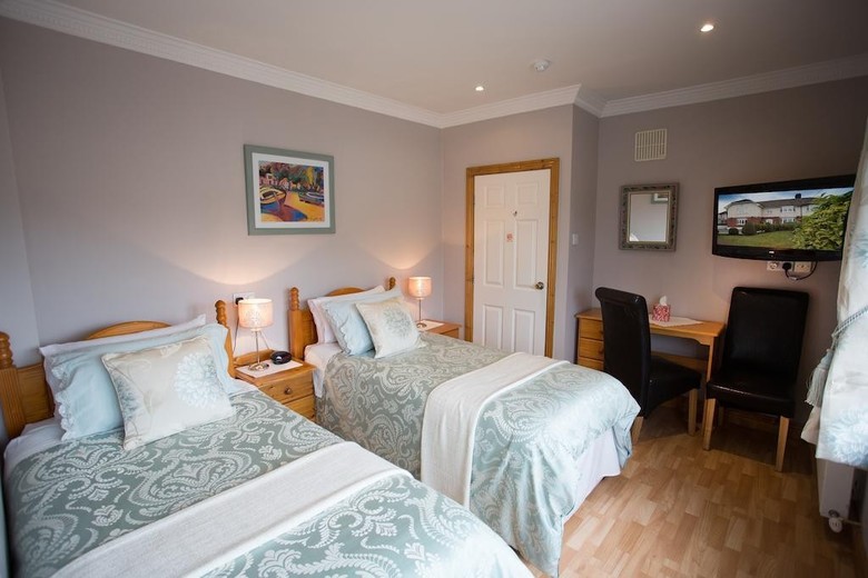 Bed & Breakfast Almanii