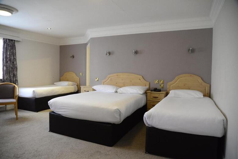 Hibernian Hotel & Leisure Centre