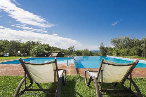 Villa Montaione Apartment Sleeps 4 Pool
