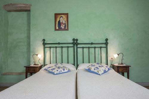 Villa Montaione Apartment Sleeps 4 Pool
