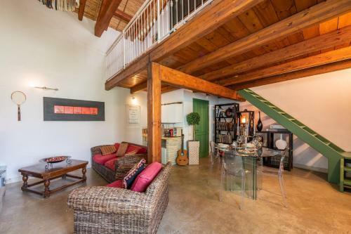 Campid House Luxury And Relax