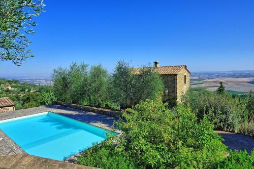 Montalcino Villa Sleeps 8 Pool Wifi