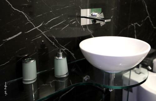 Anteros Luxury Suite