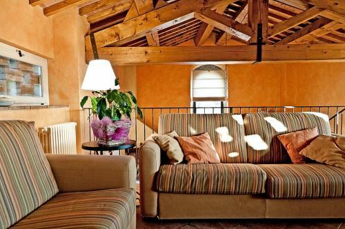 Montelupo Fiorentino Villa Sleeps 6 Pool Wifi