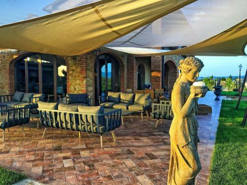 Montelopio Villa Sleeps 10 With Pool Air Con And Wifi