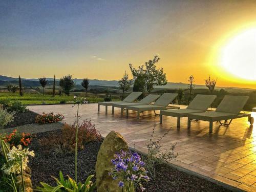 Montelopio Villa Sleeps 10 With Pool Air Con And Wifi