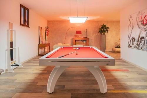 Montelopio Villa Sleeps 10 With Pool Air Con And Wifi