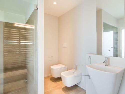 Serene Holiday Home In Montefiore Conca With Jacuzzi