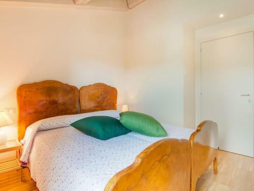Serene Holiday Home In Montefiore Conca With Jacuzzi