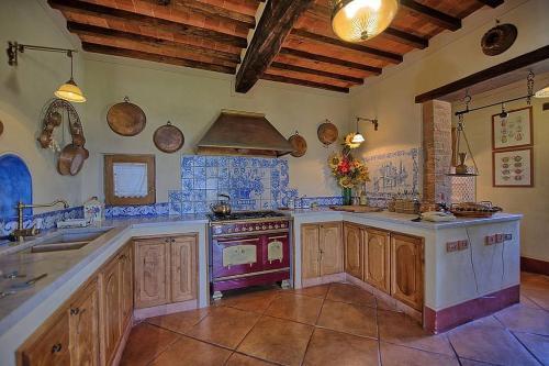 Montepulciano Villa Sleeps 6 Pool Wifi