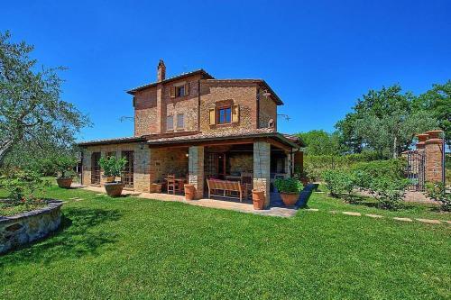 Montepulciano Villa Sleeps 6 Pool Wifi