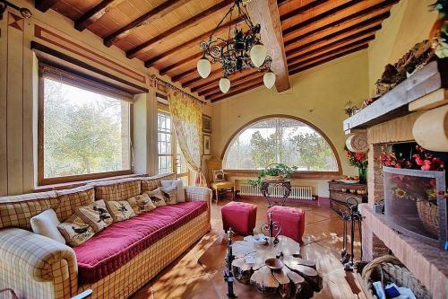 Montepulciano Villa Sleeps 6 Pool Wifi