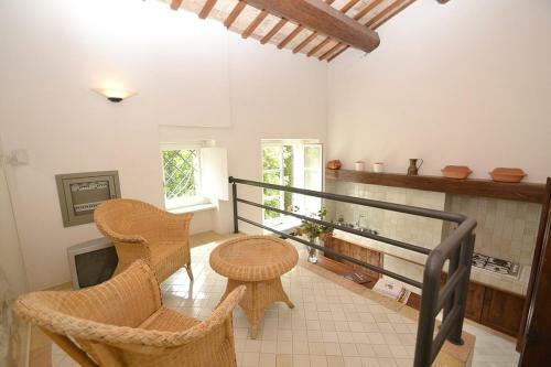 Montemaggiore Al Metauro Villa Sleeps 14 Pool Wifi