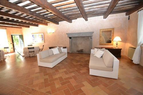 Montemaggiore Al Metauro Villa Sleeps 14 Pool Wifi