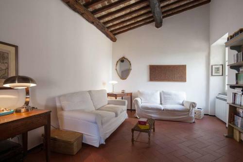 Fivestay - Charming House In A Quiet Hamlet