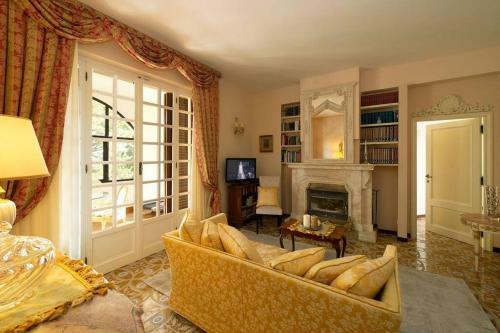 Villa Chiara Luxury Country Home