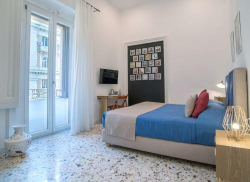 Hostal Napoliamo Guest House