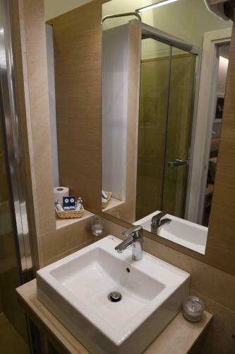 Hostal 50 Suite B&B