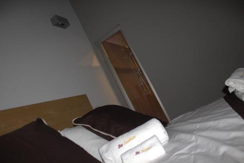 Hostal Be Italian Room Bovio 23
