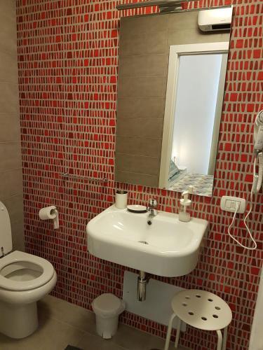 Hostal Sanbiagio, 25 Guesthouse