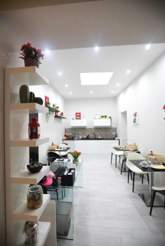 Bed & Breakfast Chiaia Guest House
