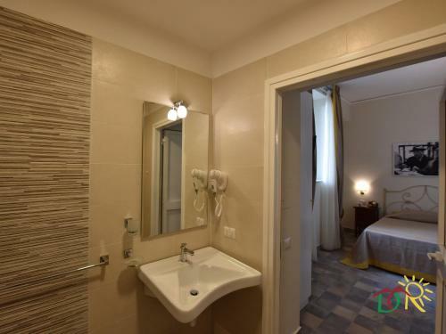 Bed & Breakfast Dimora Conte Di Ruvo